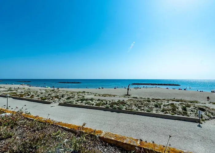 Le Grand Large-10 By Interhome شقة